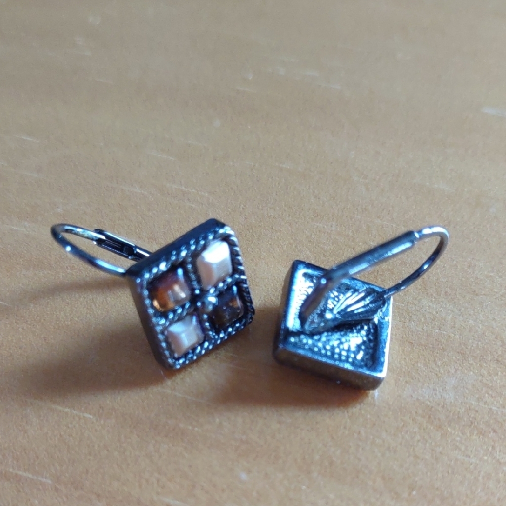 Elegant Quilt Pattern Square Earrings